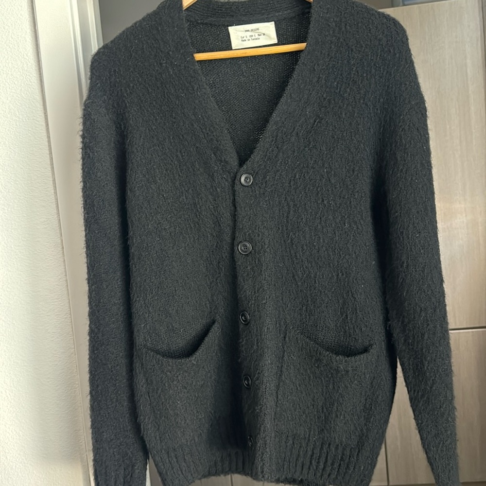 Zara Men’s Brush Textured Cardigan
